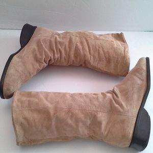 Pull-On Suede Boots Size 9 *HOST PICK*